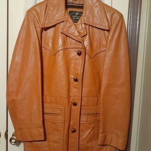 Men's caramel leather coat, size 40